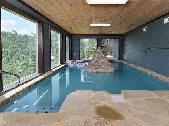 2nd image of 1481 Sleepy Valley Ln