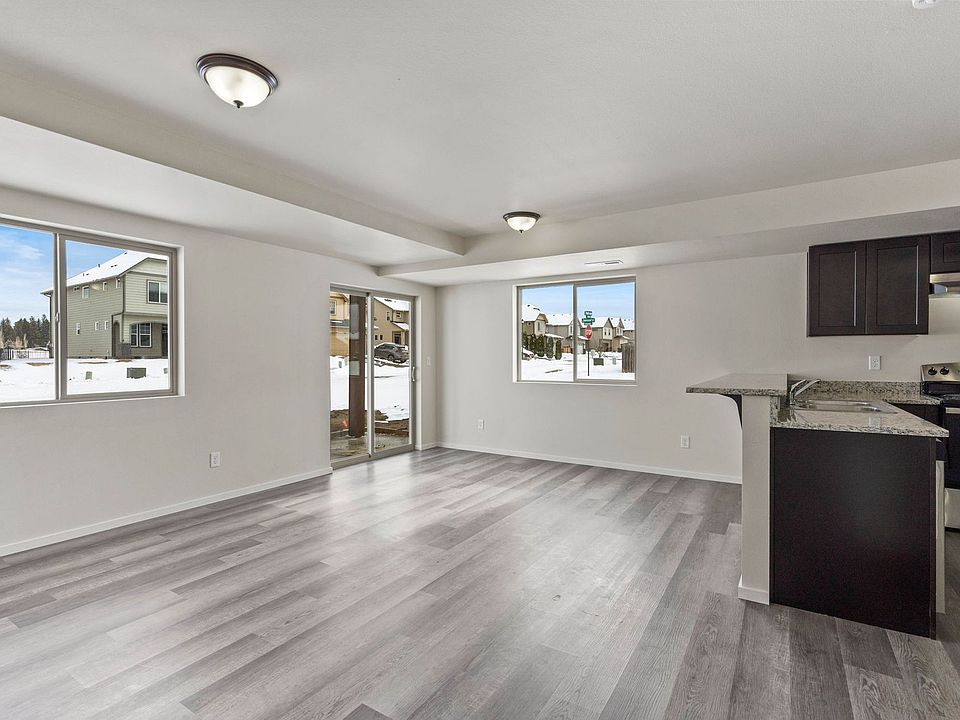 Fruitvale Townhomes modern apartment living Apartment Rentals