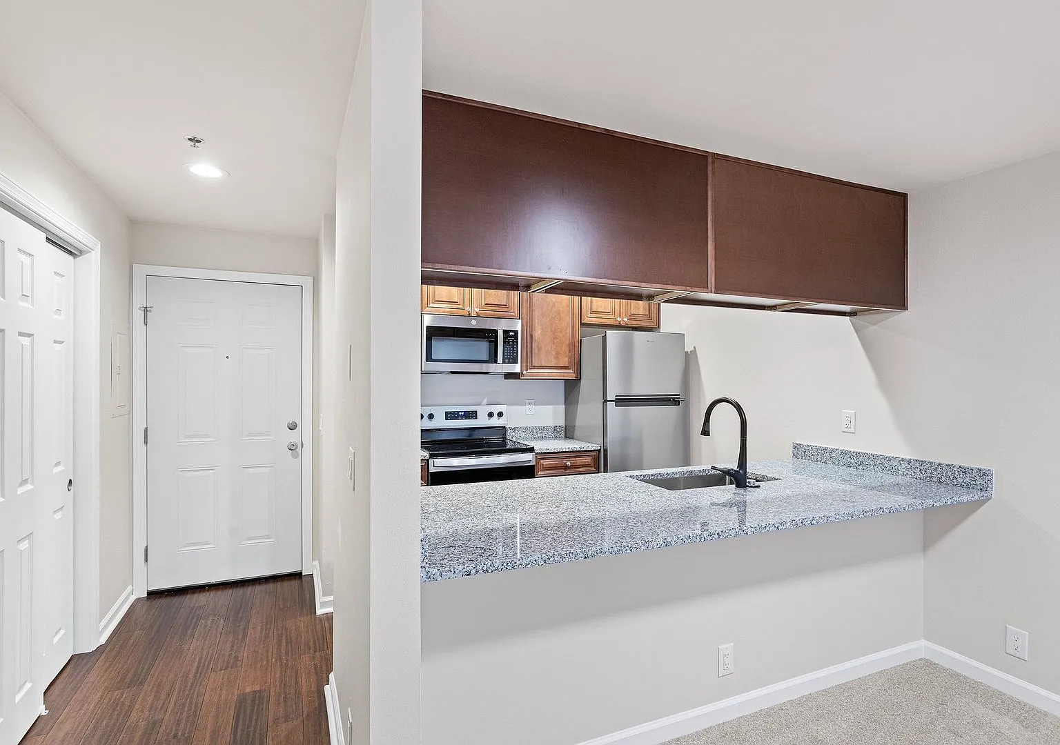 The Carriage House — Photo 4