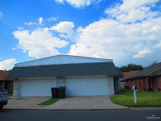 1st image of 700 Iris Ave