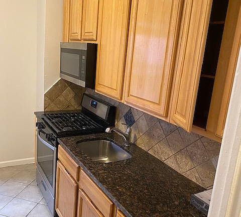 2nd image of 1117 Virginia Ave #1P