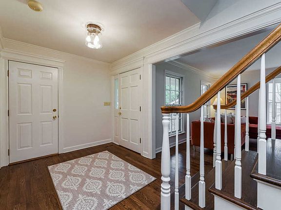 3rd image of 167 Lowell Ave