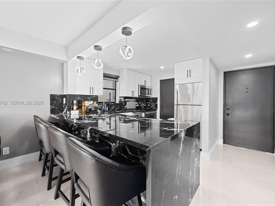 1st image of 2302 S Cypress Bend Dr APT 306