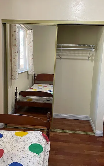 front bedroom p3