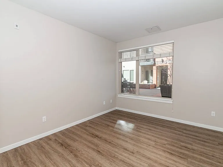 Prospect on Central — Photo 15