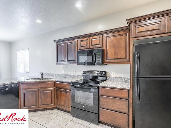 4th image of 370 W Buena Vista Blvd #89