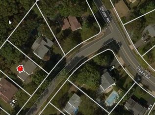 6 Heinrich Rd, Somerset, NJ 08873