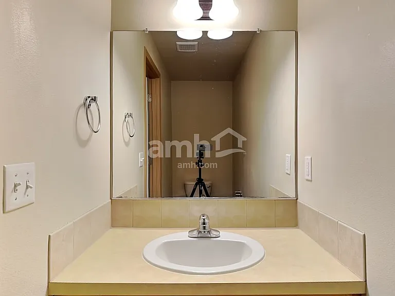 2144 E 3rd St — Photo 6