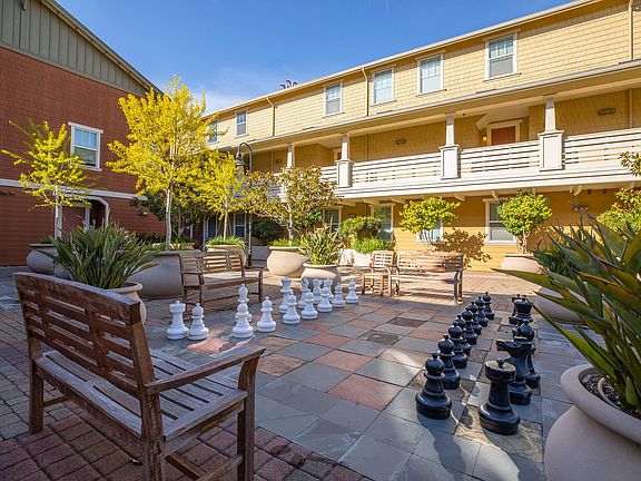 4th image of 4098 San Pablo Ave #402