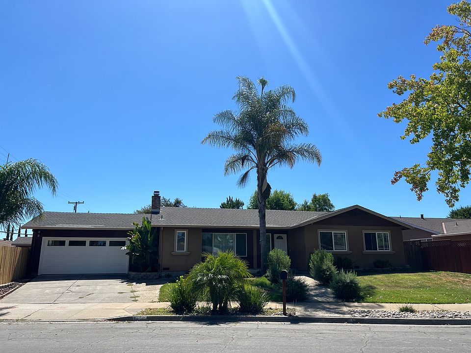 1st image of 740 Alamo Dr
