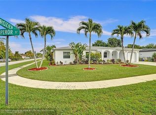 10755 Emperor St, Boca Raton, FL 33428