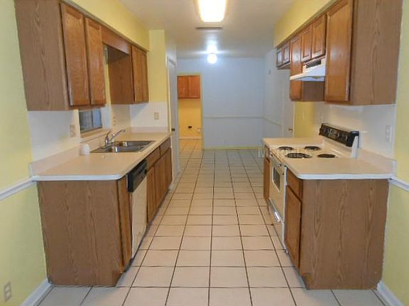 2nd image of 183 Okaloosa Dr