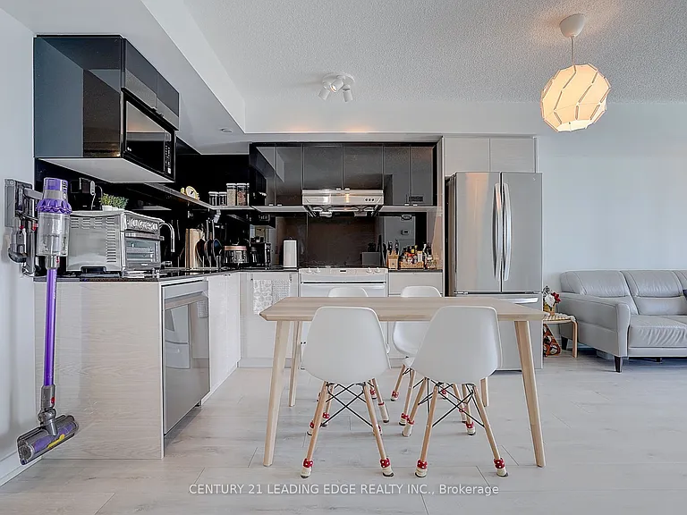 72 Esther Shiner Blvd #2102 — Photo 16