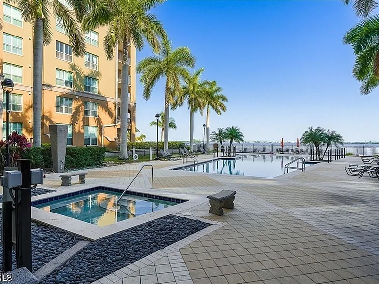 2825 Palm Beach Blvd #418 — Photo 13
