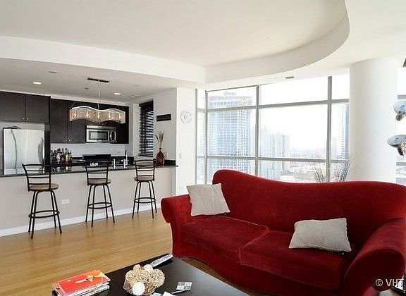 4th image of 303 W Ohio St APT 2707