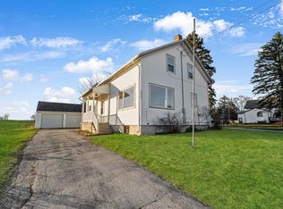 102 Tower Ave, Reedsville, WI 54230