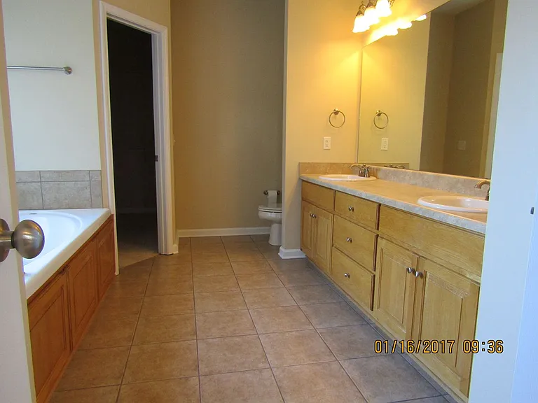 315 County Road 737 #1 — Photo 10