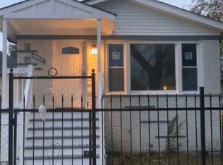 9230 S La Salle St, Chicago, IL 60620