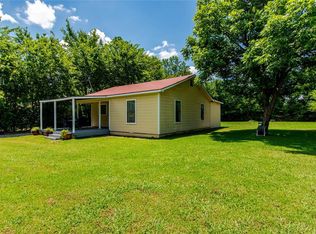 304 Laroe St, Terrell, TX 75160