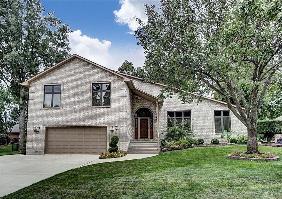 1st image of 212 Denwood Trl