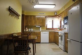 5th image of 1245 Lake Ave