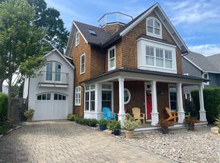 6 Waterside Rd, Branford, CT 06405