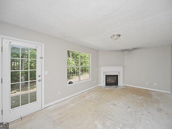 5th image of 6052 Arbor Links Rd