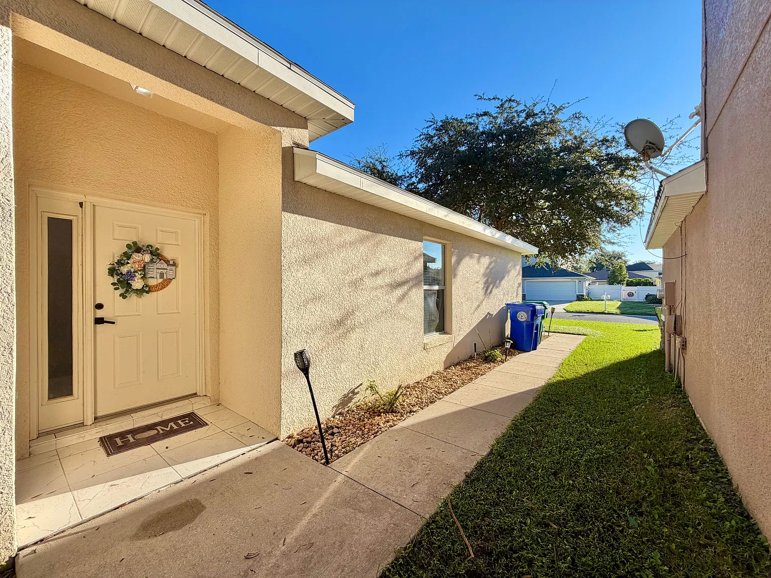 3 bed, 1342 sqft, $1,950 — Photo 4