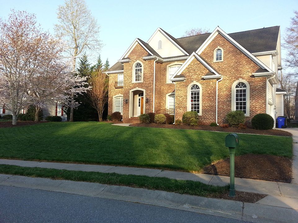 1st image of 303 Great Smokey Mountain Dr