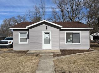 110 E North St, Goodland, IN