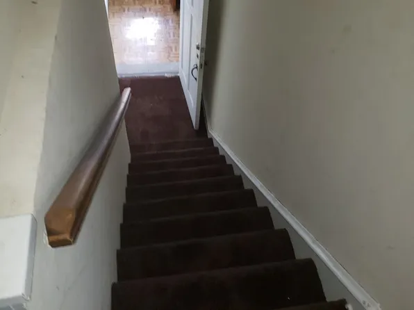 1320 Linden St APT B, Wilmington, DE 19805