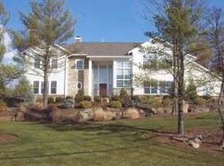 6 Graymoor Rd, Livingston, NJ 07039