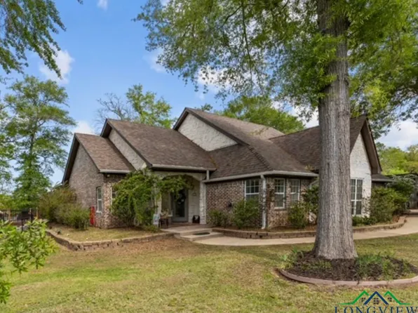 123 Private Road 575, Gary, TX 75643