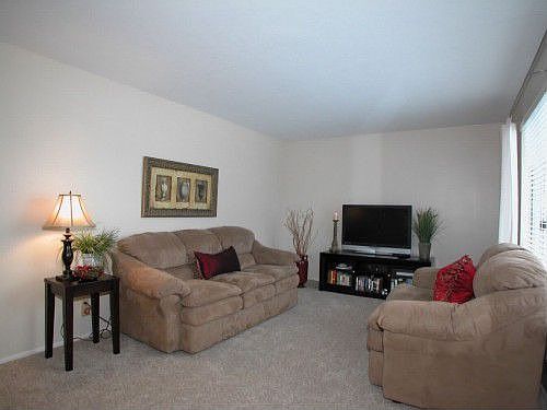 1st image of 6463 S Daffodil Way