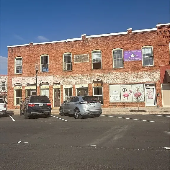 1736 N Broad St #202 — Photo 5