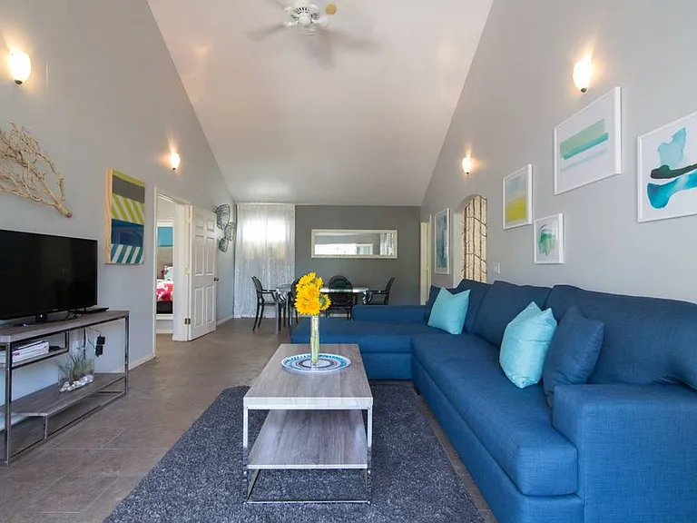 1703 Logan Ave #C — Photo 5