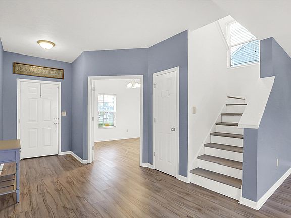 5th image of 11833 Fawn Crest Dr