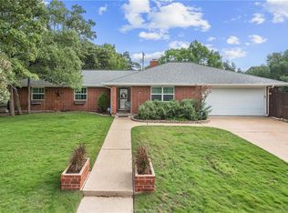 4301 Brompton Ln, Bryan, TX 77802