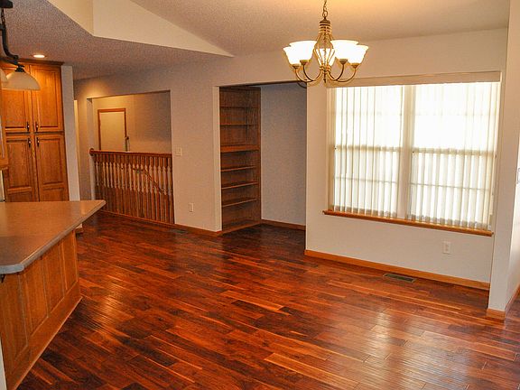 5th image of 2044 Arbor Rdg