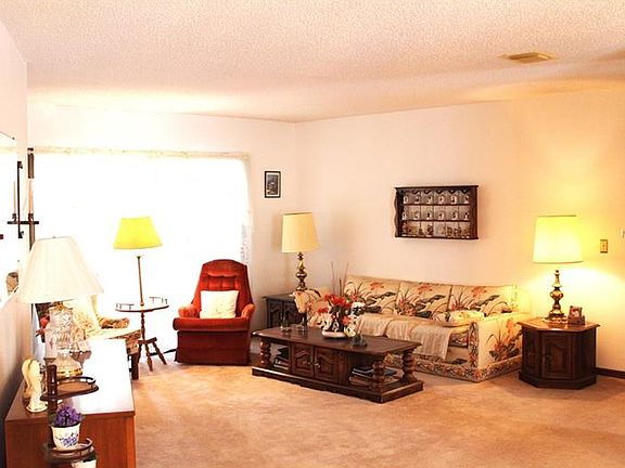 5th image of 1024 Nodding Pines Way