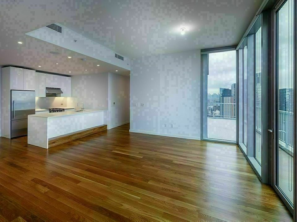 1st image of 434 Albee Sq #28