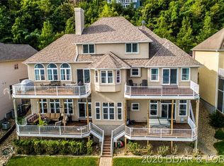 162 Crescent Blf, Camdenton, MO 65020