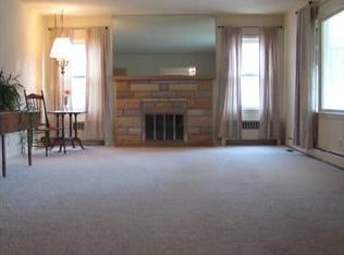 4043 Beaver Ave, Des Moines, IA 50310