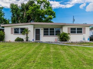 9498 Groveland St, Seminole, FL 33772