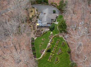 17 Pent Rd, Weston, CT 06883