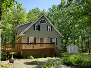 138 Perch Rd, Lackawaxen, PA 18435