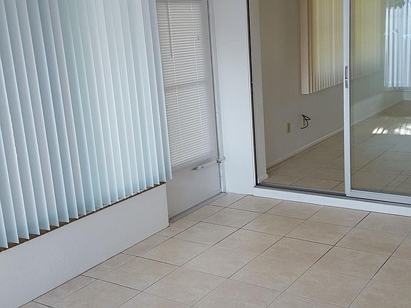 3rd image of 1390 Leona Dr