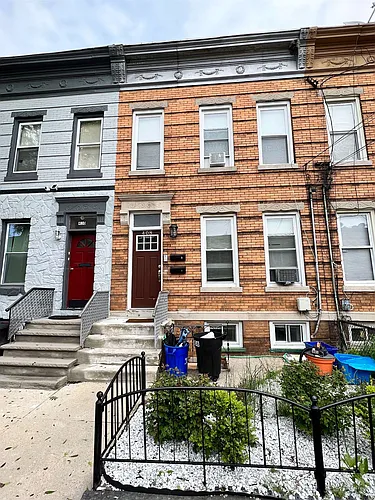 408 Woodlawn Ave #1 Photo 1