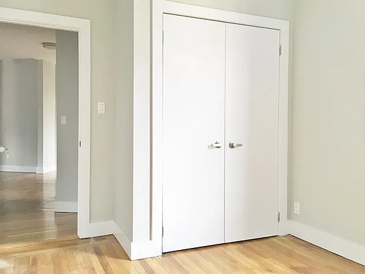 Rented by Bohemia Realty Group | media 26