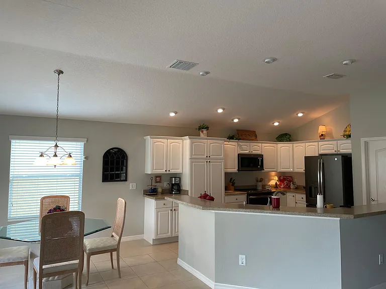 3009 Adrienne Way — Photo 7